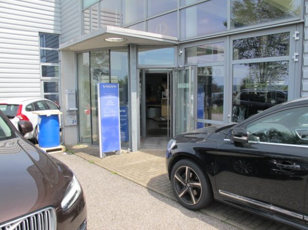 Autohaus Michael Theis e. K. Eingang